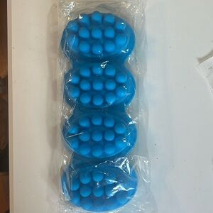 NWT massage soap mold - 2 sets